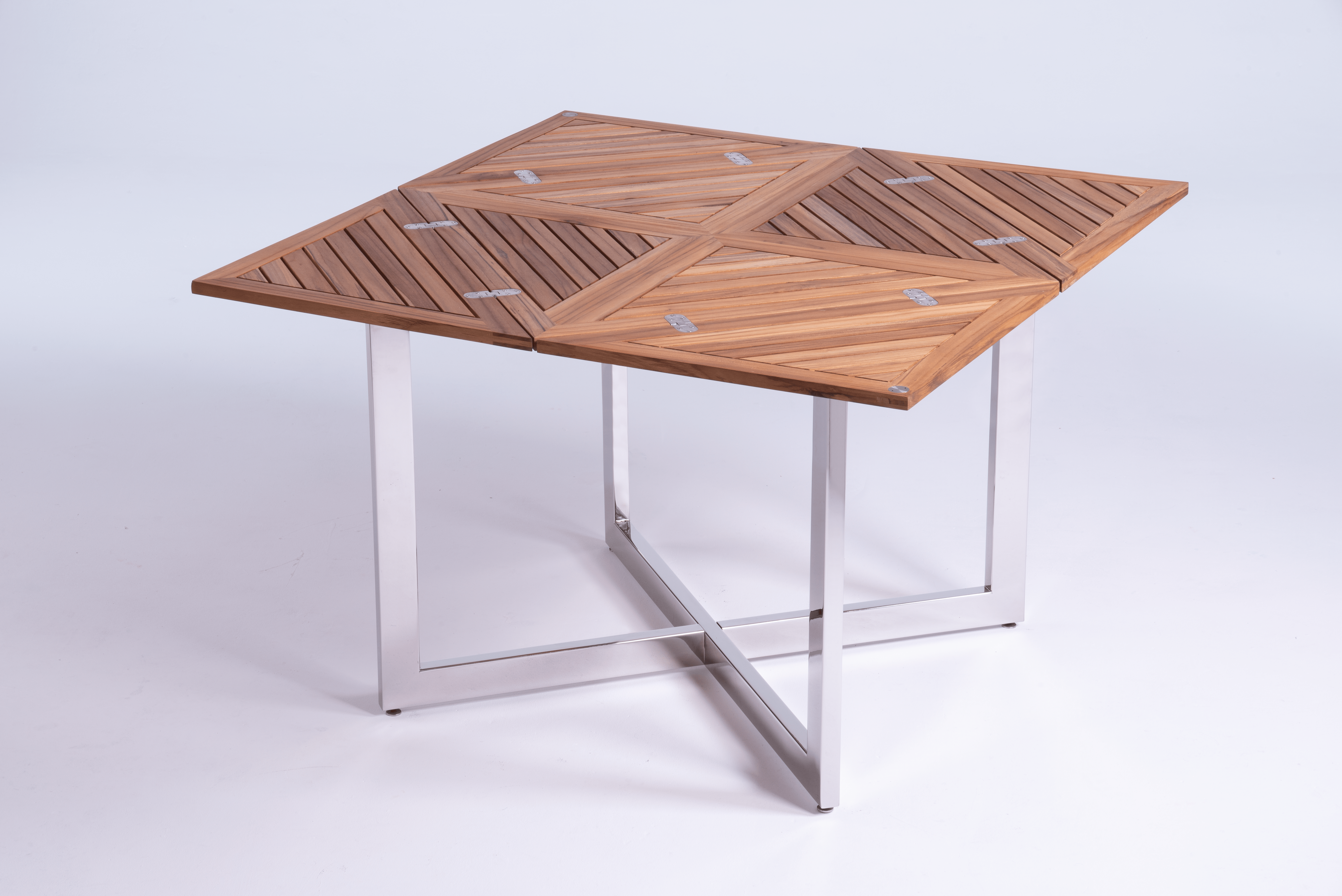Mesa Cuadrada Extensible Maindeck acero satinado