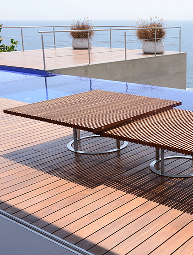 Mesa Baja Cuadrada Tropical Party separadores de madera 3